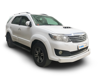 Toyota Fortuner-img